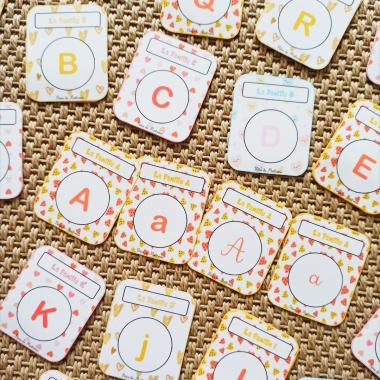 Le jeu des 7 familles de l'alphabet - 104 cartes -